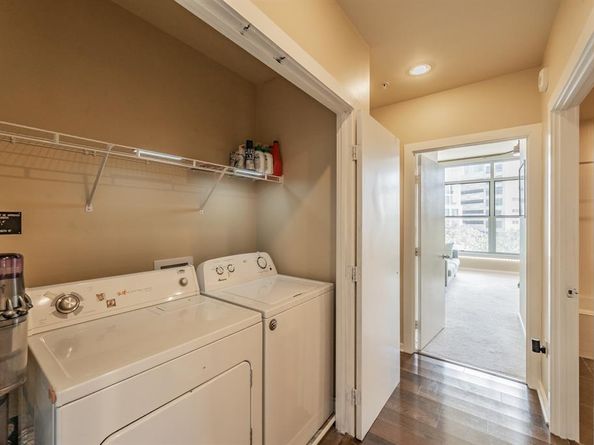 2323 N Houston Street  310, Dallas Texas 75219