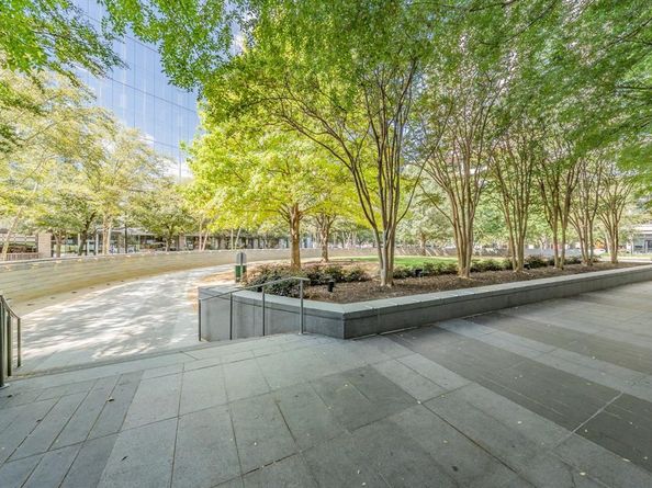 2323 N Houston Street  310, Dallas Texas 75219