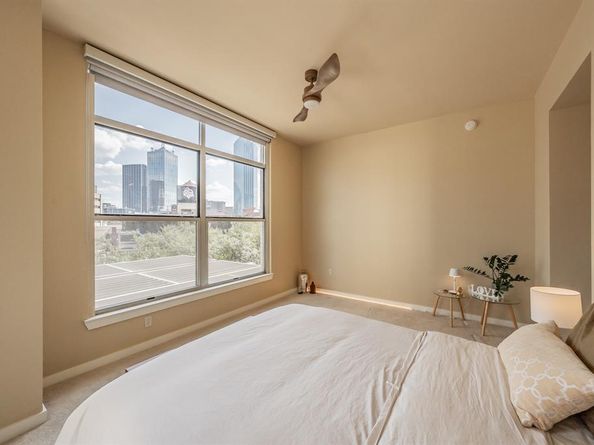 2323 N Houston Street  310, Dallas Texas 75219