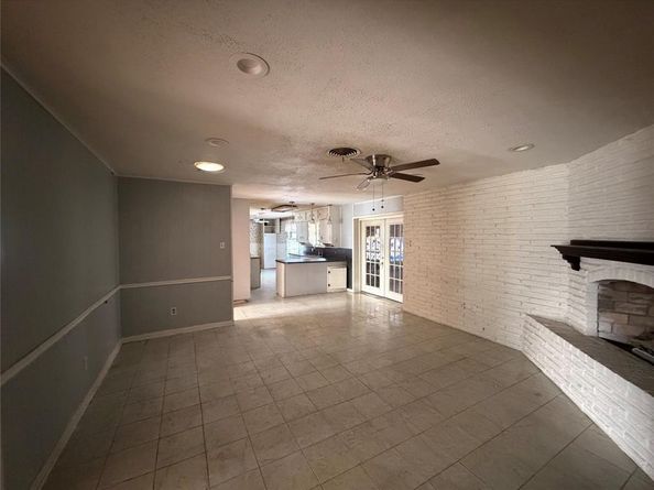166  Bellvue Drive , Fort Worth Texas 76134