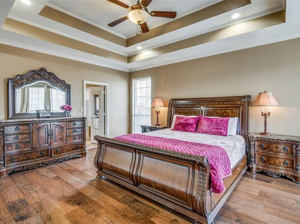4601  Edge Creek Lane , Arlington Texas 76017