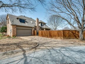 4601  Edge Creek Lane , Arlington Texas 76017