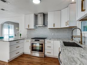 927 S Franklin Street , Dallas Texas 75211