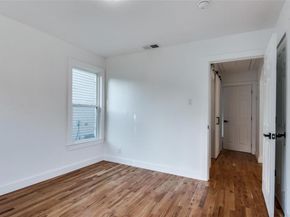 927 S Franklin Street , Dallas Texas 75211