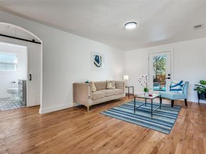 927 S Franklin Street , Dallas Texas 75211