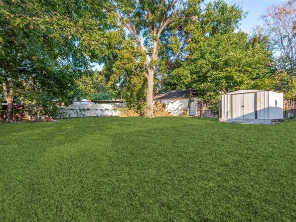927 S Franklin Street , Dallas Texas 75211