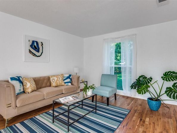 927 S Franklin Street , Dallas Texas 75211