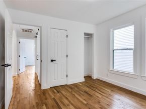 927 S Franklin Street , Dallas Texas 75211