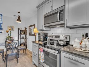 5981  Arapaho Road  1307, Dallas Texas 75248