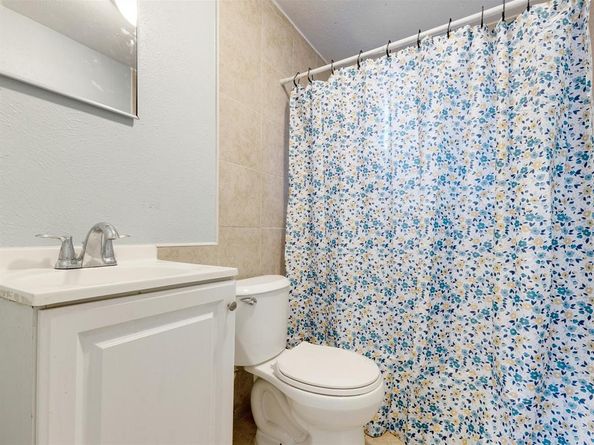 519  Sunnyside Avenue , Cockrell Hill Texas 75211