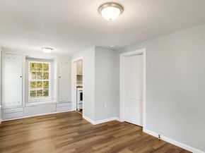 519  Sunnyside Avenue , Cockrell Hill Texas 75211
