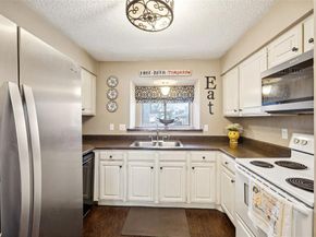 5840  Spring Valley Road  1704, Dallas Texas 75254