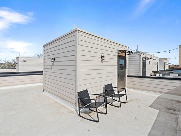 1804  Ripley Street  105, Dallas Texas 75204