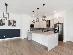 1804  Ripley Street  105, Dallas Texas 75204