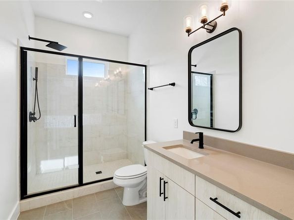 1804  Ripley Street  105, Dallas Texas 75204