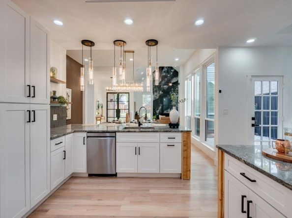 4336  Hollow Oak Drive , Dallas Texas 75287