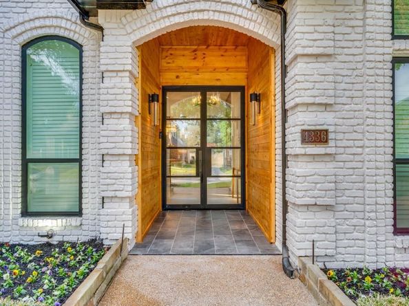 4336  Hollow Oak Drive , Dallas Texas 75287
