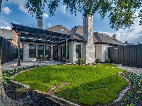 4336  Hollow Oak Drive , Dallas Texas 75287