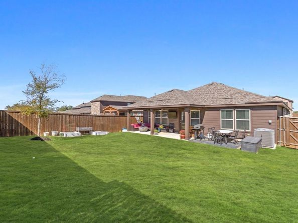 816  Adair Drive , Aubrey Texas 76227