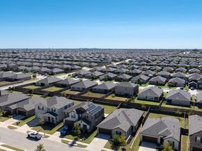816  Adair Drive , Aubrey Texas 76227