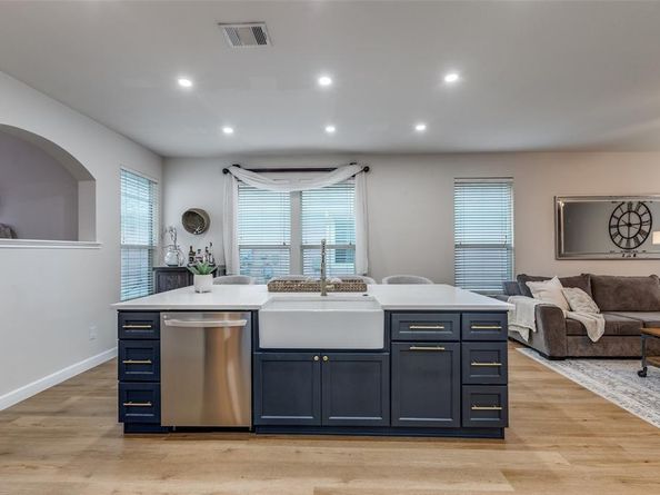 1301  Rain Fern Drive , McKinney Texas 75072