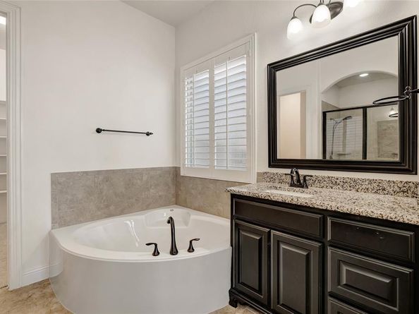 2850  Sherwood Drive , Trophy Club Texas 76262