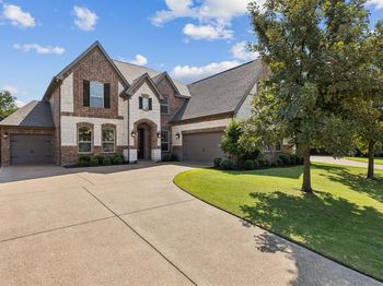 2858  Milsons Point Drive 
