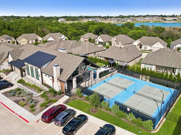 1605  Madrid Way , Rockwall Texas 75087