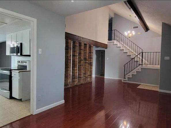 1601  Melrose Street , Garland Texas 75042