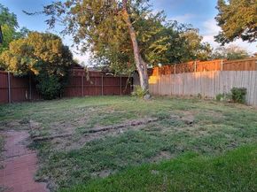 1601  Melrose Street , Garland Texas 75042