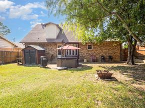 2513  Briarcliff Drive , Irving Texas 75062