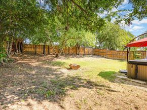 2513  Briarcliff Drive , Irving Texas 75062