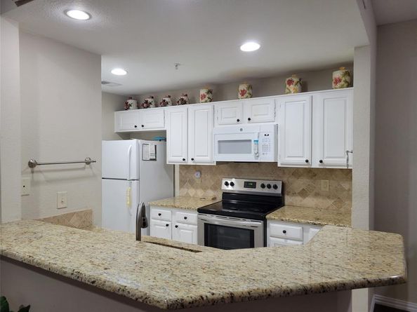 5565  Preston Oaks Road  117, Dallas Texas 75254