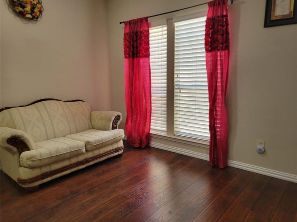 5565  Preston Oaks Road  117, Dallas Texas 75254