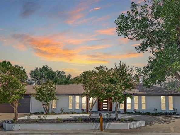 8443  Stults Road , Dallas Texas 75243