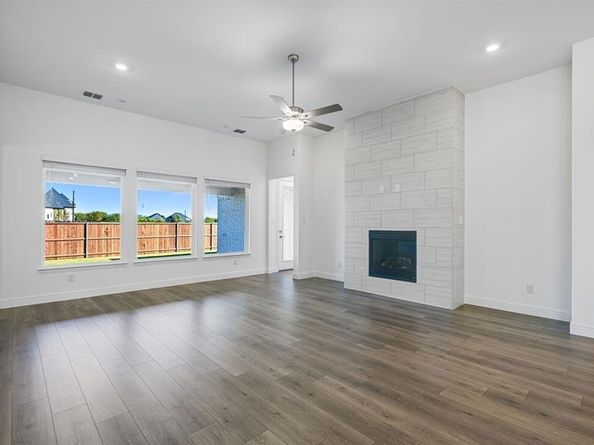 331  Trillium Street , Oak Point Texas 75068