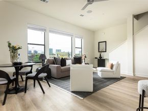 1901 S Harwood Street  308, Dallas Texas 75215