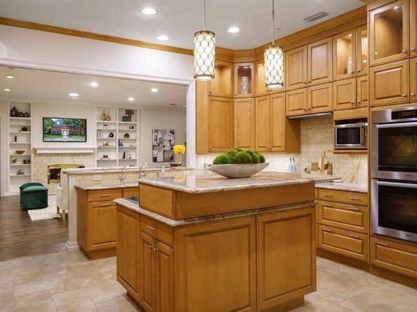 7104  Judi Court , Dallas Texas 75252