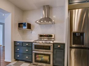 2523 W 10th Street , Dallas Texas 75211
