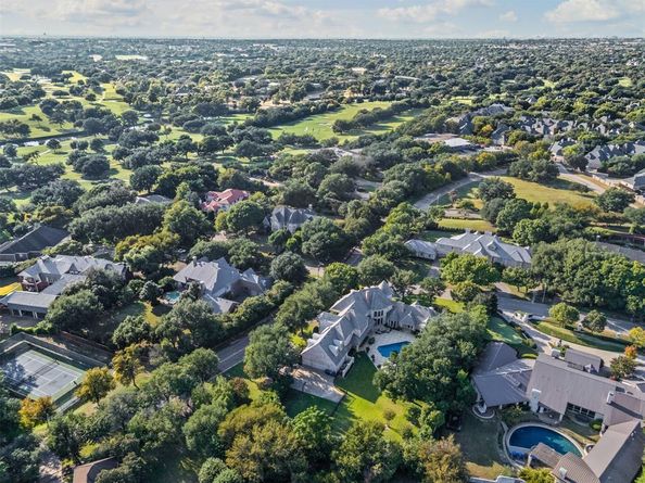 6002  Yorkville Court , Dallas Texas 75248