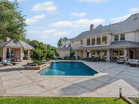 6002  Yorkville Court , Dallas Texas 75248