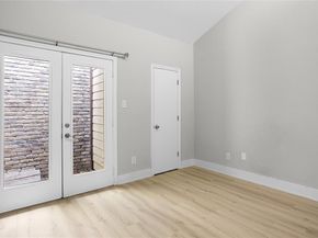 4118  Crossing Lane , Dallas Texas 75220