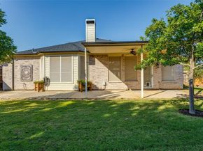 1622  Redwood Drive , Corinth Texas 76210