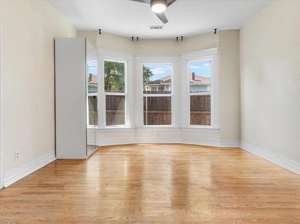 836 W 8th Street , Dallas Texas 75208