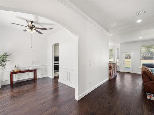 1825  Meadow Springs Drive , Haslet Texas 76052