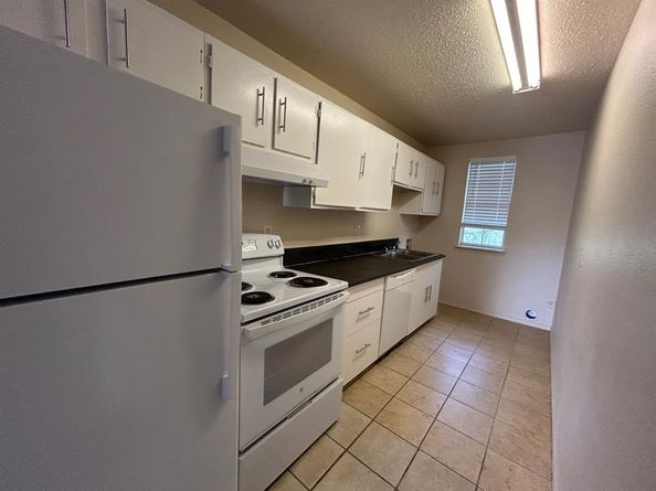 7382  Cottonwood Creek Road , Fort Worth Texas 76135