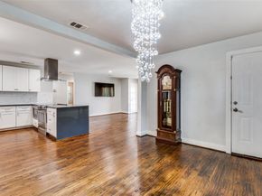13906  Dennis Lane , Farmers Branch Texas 75234