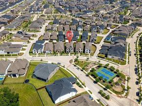 1807  Coopers Hawk Drive , Arlington Texas 76005