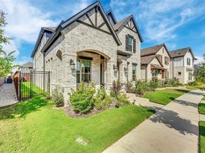 1807  Coopers Hawk Drive , Arlington Texas 76005
