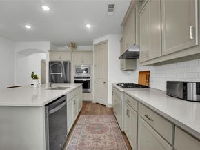 1807  Coopers Hawk Drive , Arlington Texas 76005